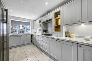 Photo 17- click for photo gallery